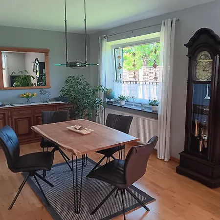 Vor-den-toren-von-sylt-foehr-und-amrum-kremperhuus *